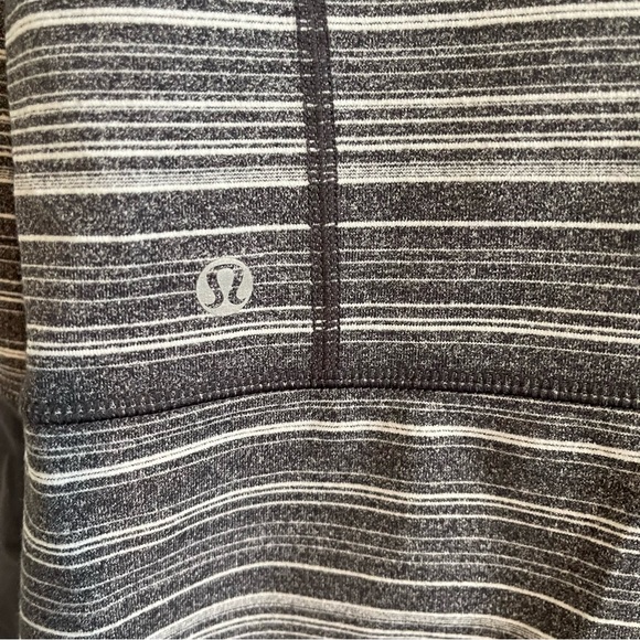 Lululemon Stride Jacket dark gray Stripes Galore - Picture 4 of 8